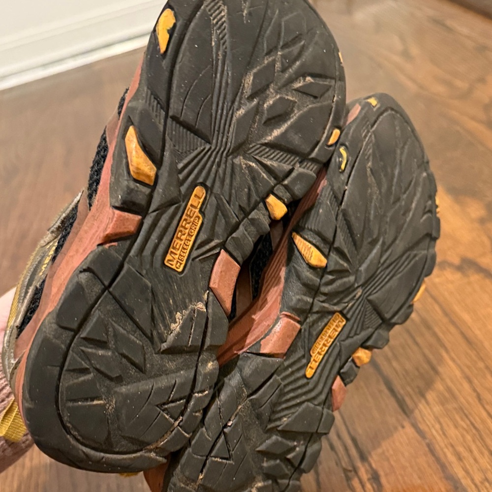 Merrell Kids' Brown and Yellow Sneakers - Picture 4 of 5